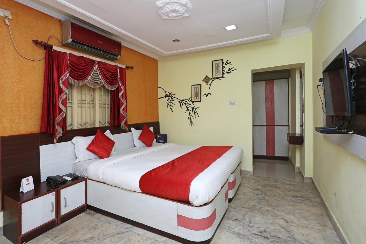 Hotel Oyo 4526 Jaydev Vihar à Bhubaneswar Extérieur photo