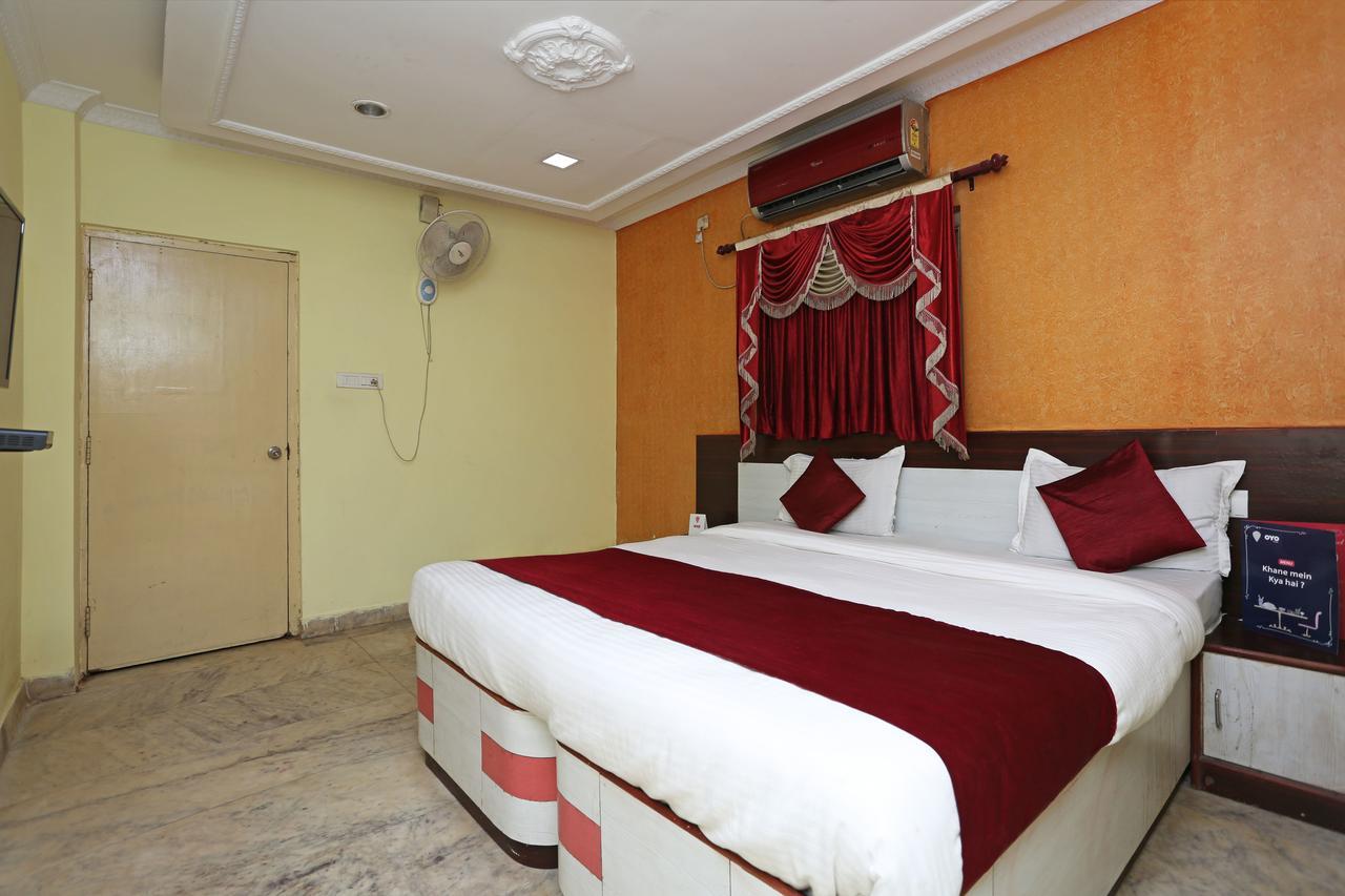 Hotel Oyo 4526 Jaydev Vihar à Bhubaneswar Extérieur photo